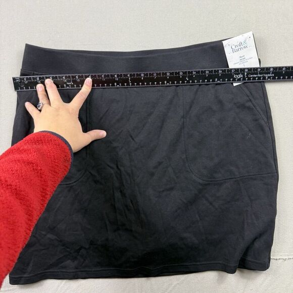 Croft & Barrow Women’s STRETCH BLACK SKORT  SIZE Large - Picture 3 of 4